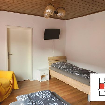 Monteurzimmer Ferienwohnung Kati Apt 1 アルプシュタット エクステリア 写真