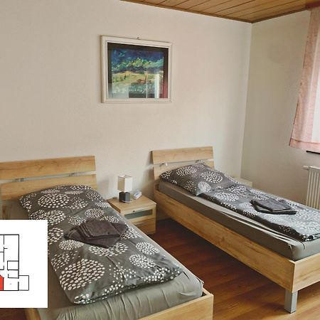 Monteurzimmer Ferienwohnung Kati Apt 1 アルプシュタット エクステリア 写真