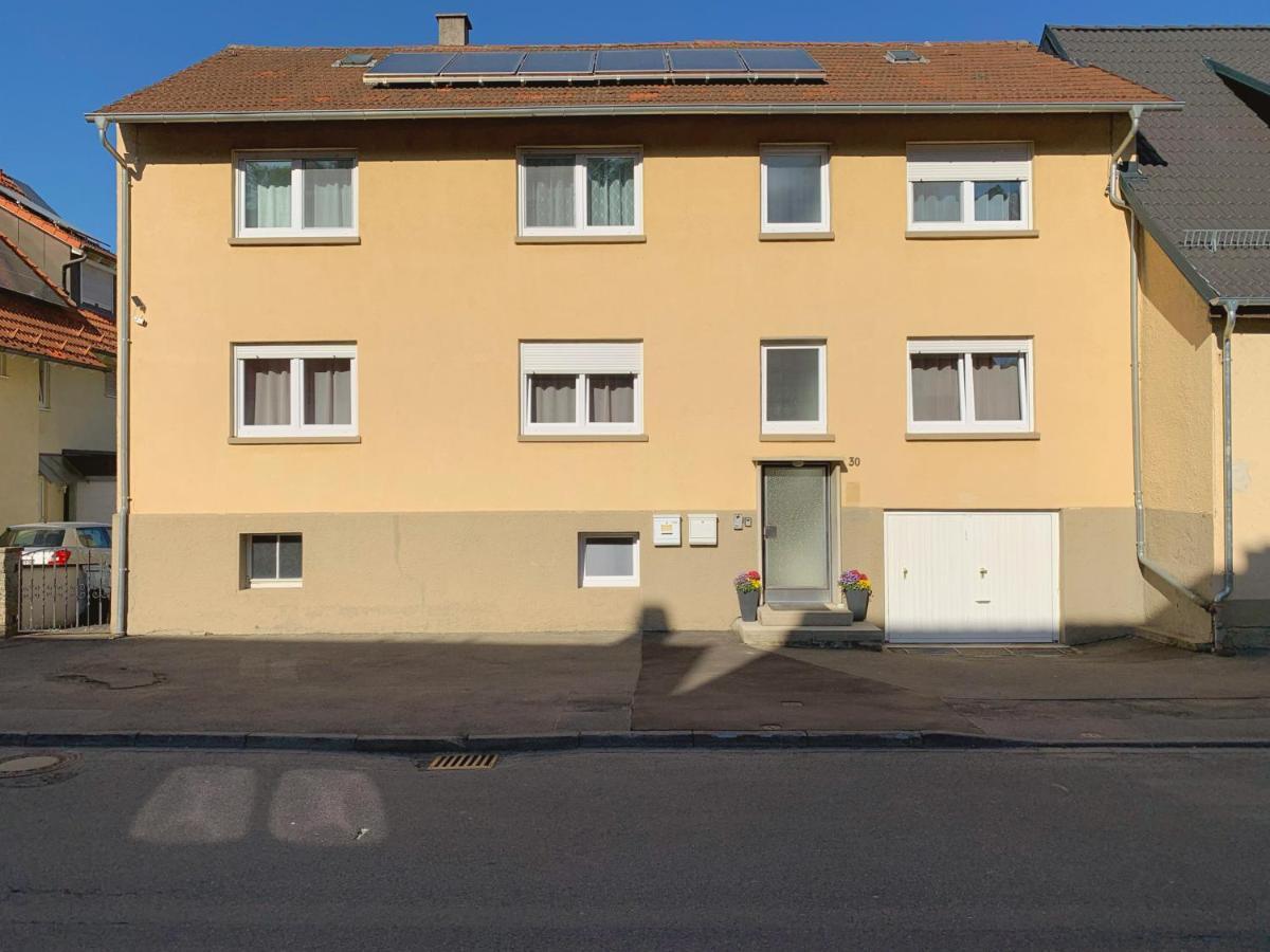 Monteurzimmer Ferienwohnung Kati Apt 1 アルプシュタット エクステリア 写真