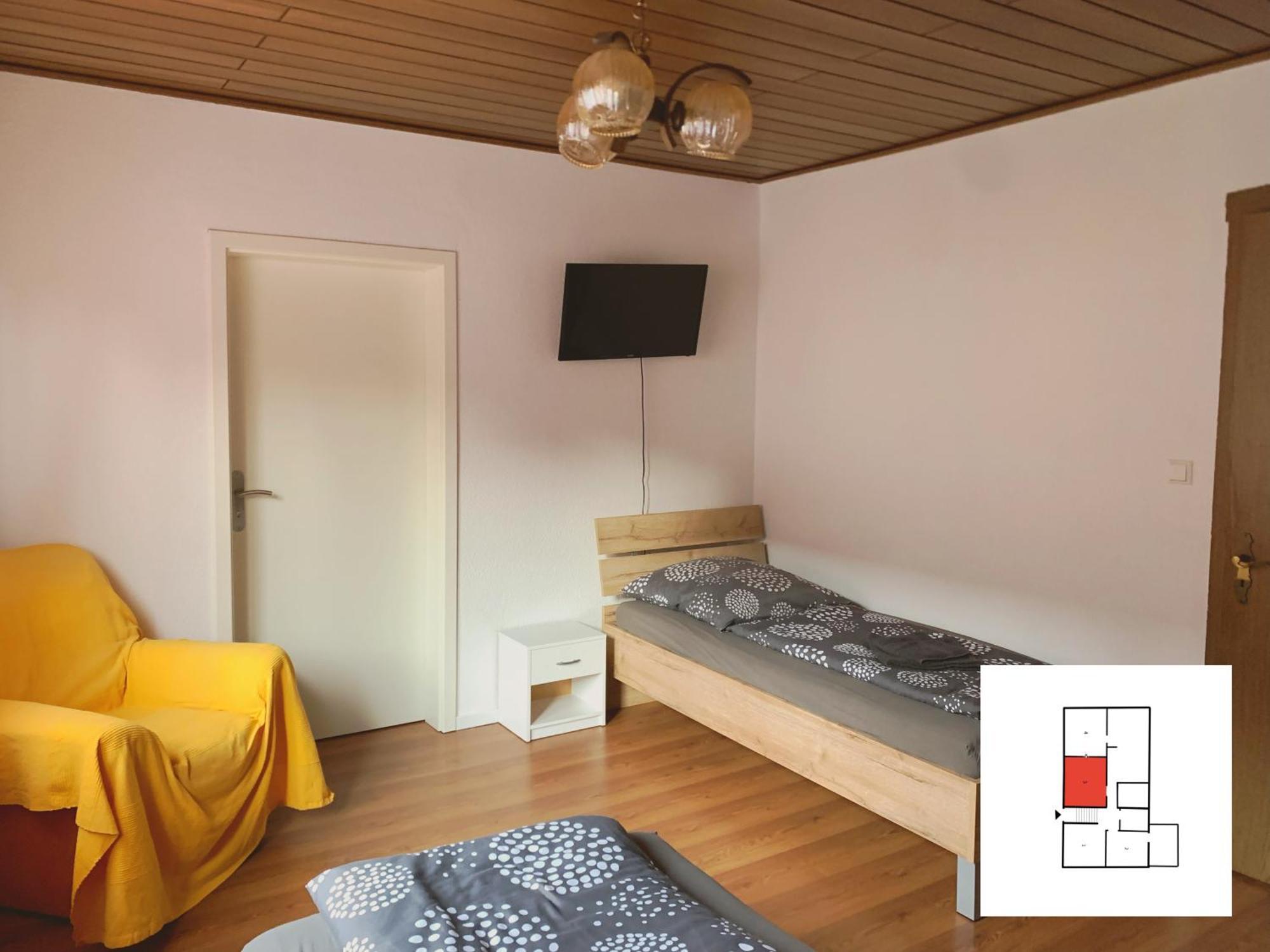 Monteurzimmer Ferienwohnung Kati Apt 1 アルプシュタット エクステリア 写真