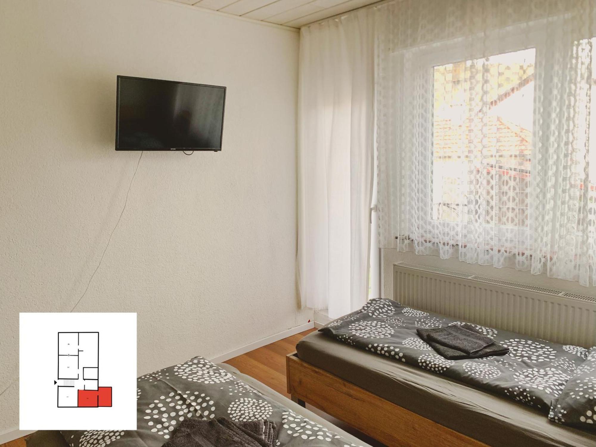 Monteurzimmer Ferienwohnung Kati Apt 1 アルプシュタット エクステリア 写真